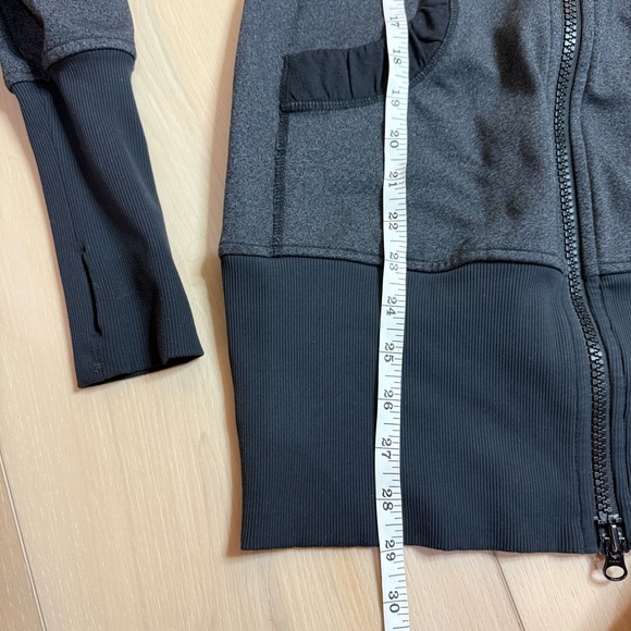 Lululemon Manifesto Gather Long Sleeve Hoodie Size 6 Black / Grey - Picture 10 of 10